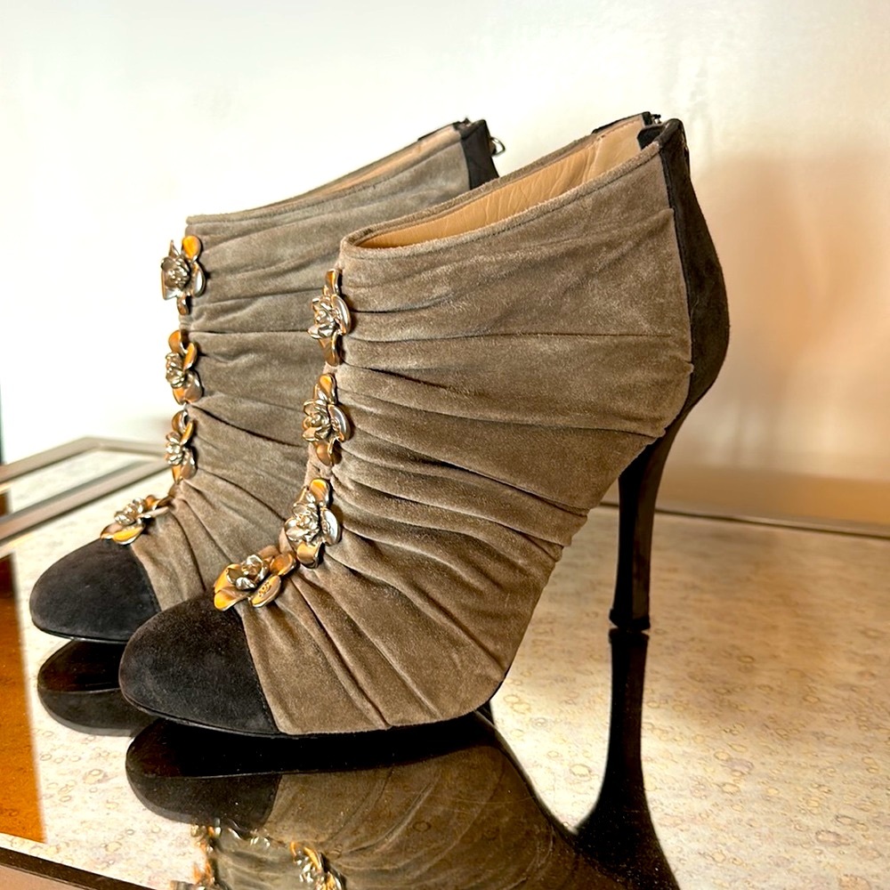 Chanel Unique Gray Suede Cap Toe Camellia Flower Booties 36 1/2